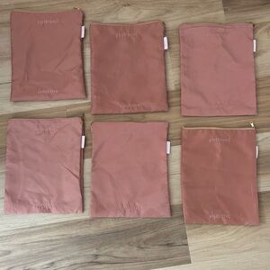 Girlfriend collective 6 zip bags bundle